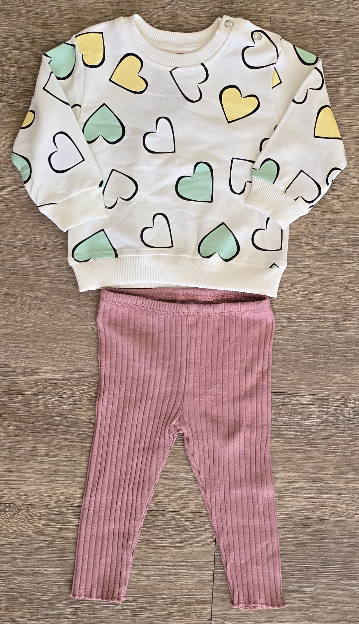 Ensemble bébé fille cœur coton doux et confortable taille de 9 à 24 mois ref 25333 ALL FOR KIDS