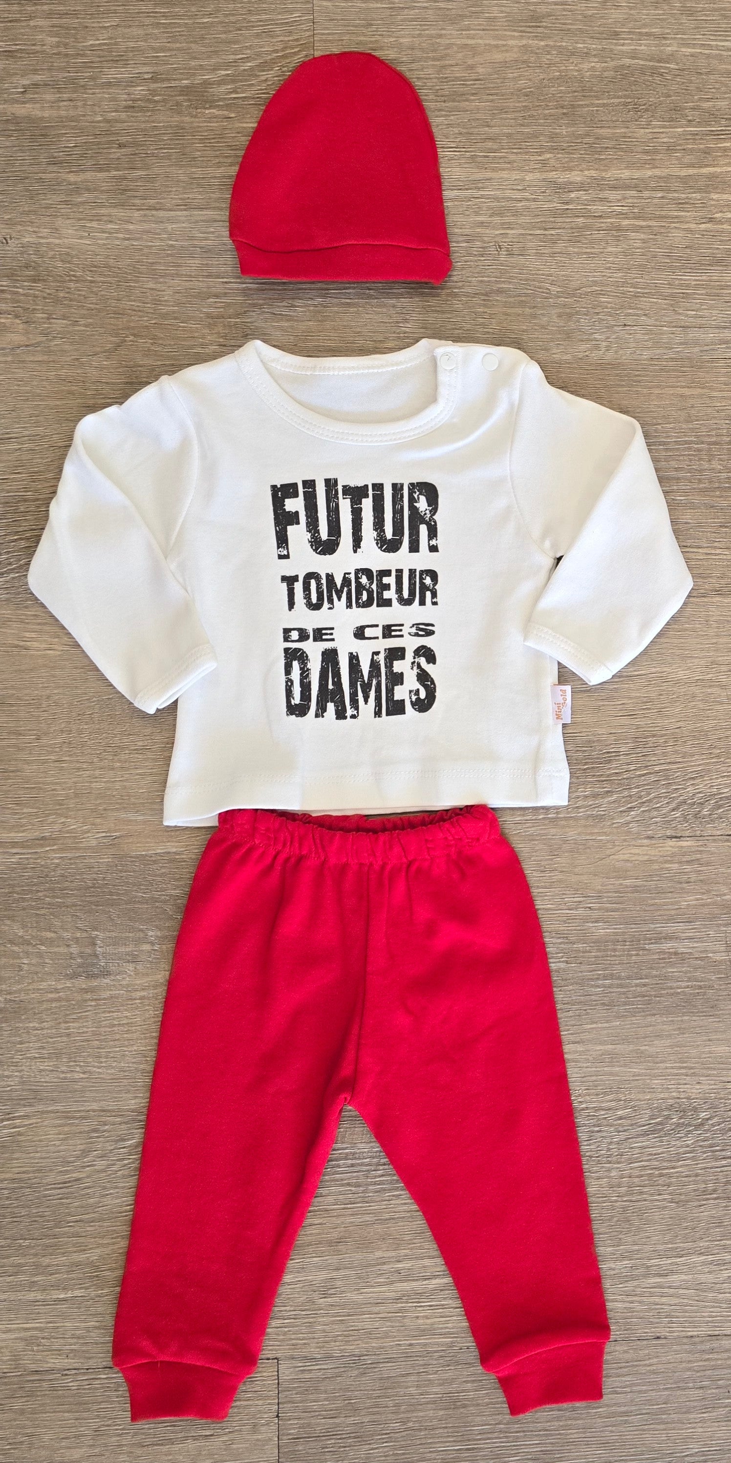 Ensemble rouge bébé dernière taille 6 mois "Futur Tombeur" ref  131018 ALL FOR KIDS