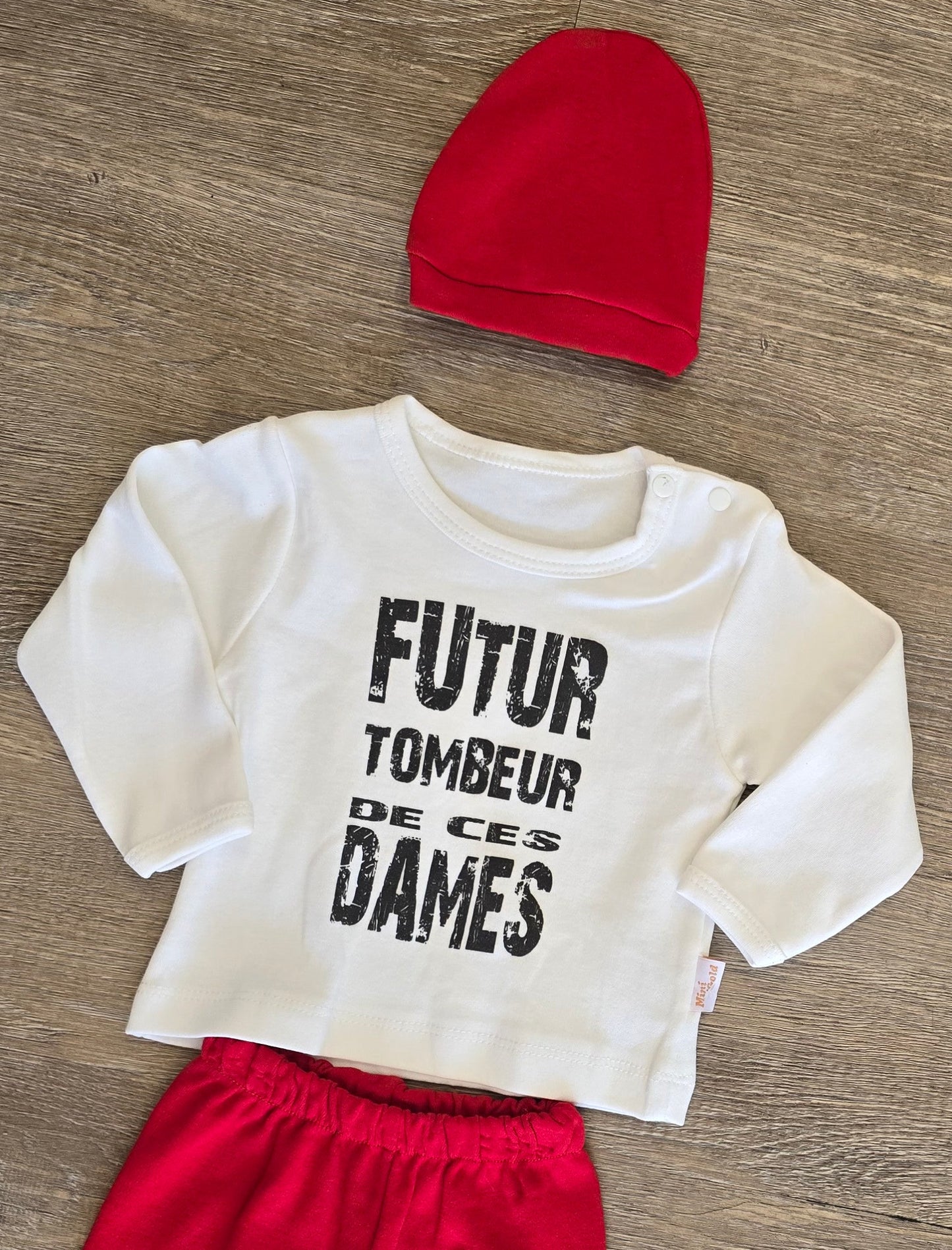 Ensemble rouge bébé dernière taille 6 mois "Futur Tombeur" ref  131018 ALL FOR KIDS