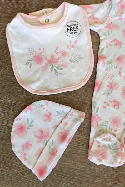 Coffret naissance fleuri 5 pièces Bébé fille 0/3 et 3/6 mois coton ref 6231 ALL FOR KIDS
