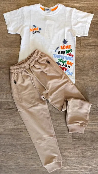 Ensemble garçon 4-7 ans : t-shirt coton + jogging gris ou beige ref 0612 ALL FOR KIDS