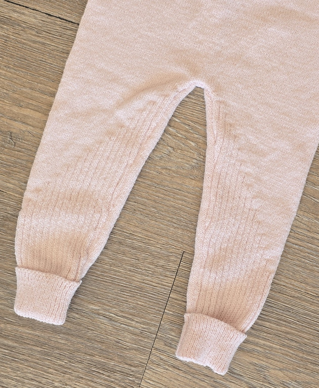 Ensemble bébé fille laine chaud rose taille de 3 à 9 mois 100% laine ref 0047 ALL FOR KIDS