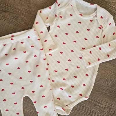 Ensemble bébé de 0 à 9 mois à cœurs Body manches longues + legging ref 5014 ALL FOR KIDS