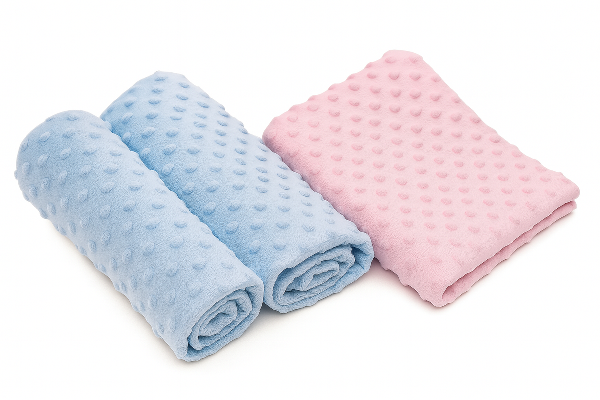 Couverture bébé en coton bleu ou rose 82 x 95 cm