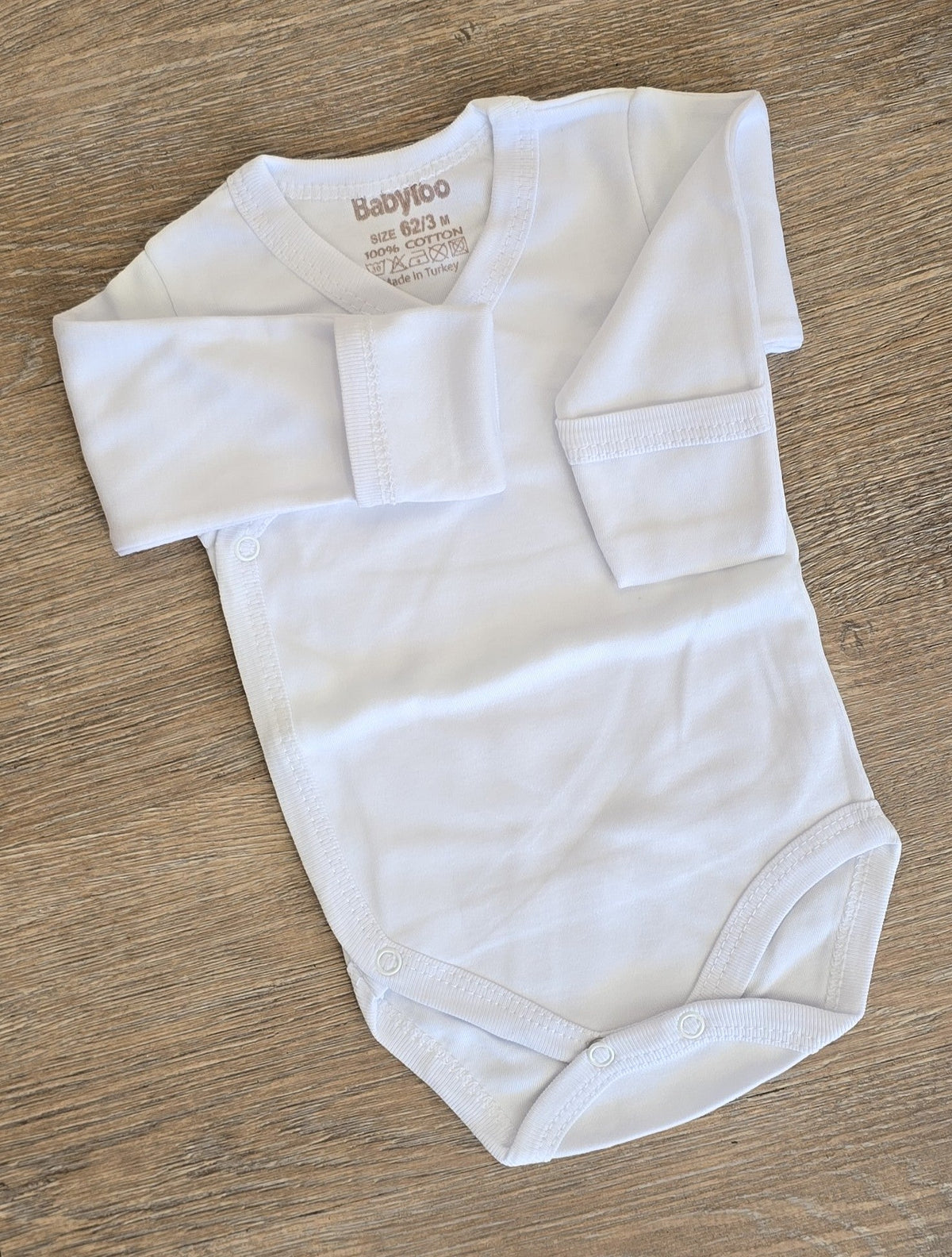 Body naissance cache-cœur 100 % coton – détail