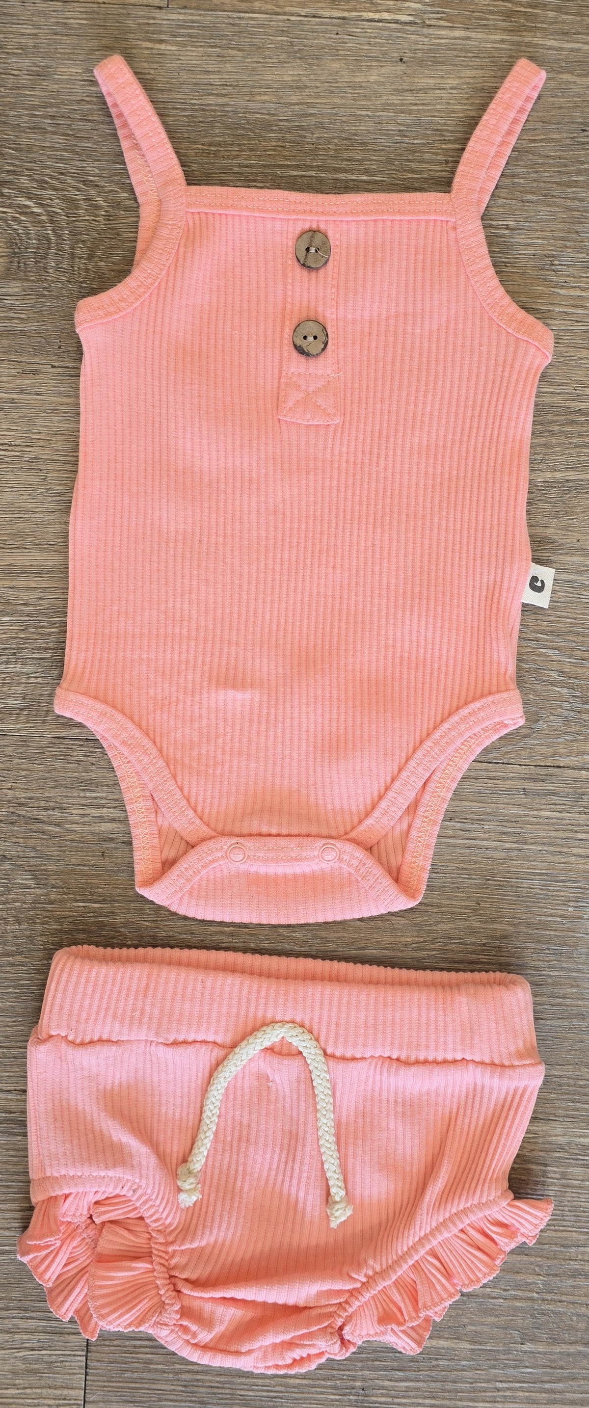 Ensemble bébé fille body short coloris rose