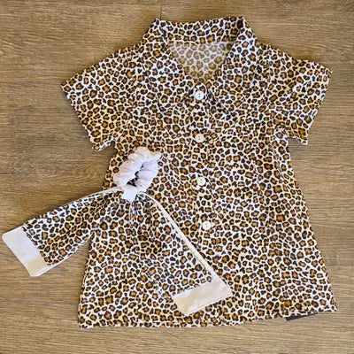 Ensemble léopard bébé fille chemisette et pantalon assorti