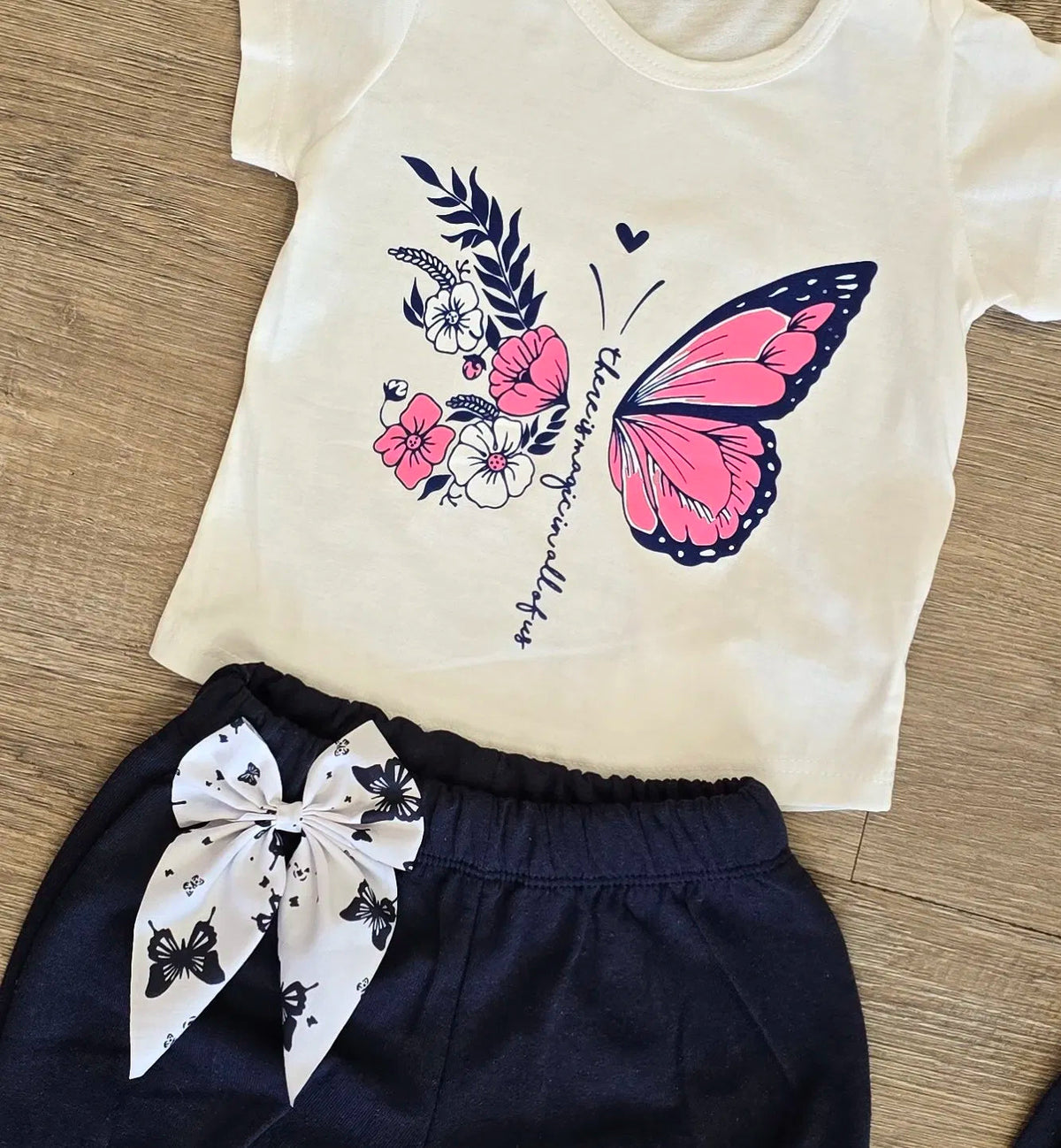 Ensemble bébé fille papillon coloris rose foncé