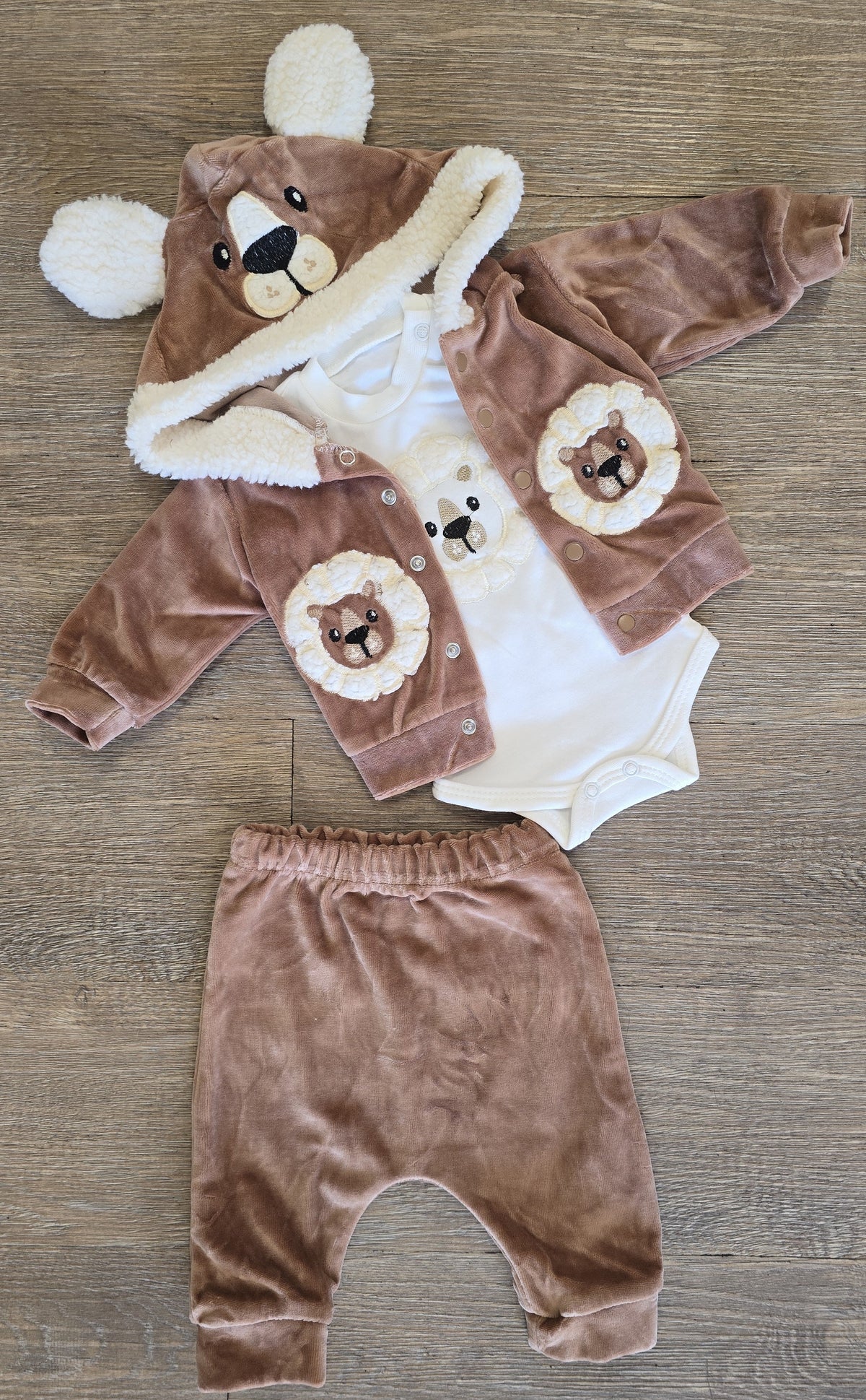 Ensemble bébé garçon lion 3 pièces en velours marron