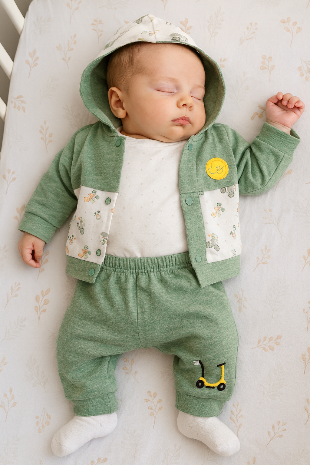 Ensemble bébé garçon 3 pièces coton vert capuche trottinette taille de 0 à 6 mois ref 2177 ALL FOR KIDS