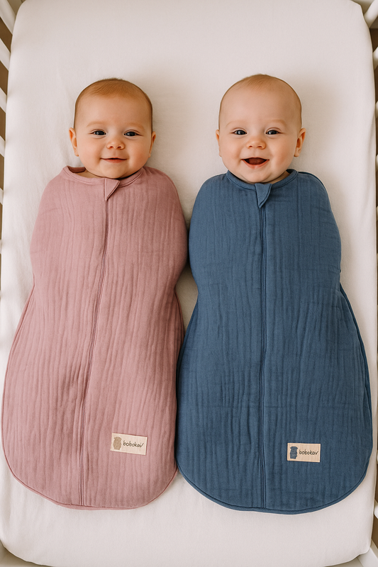 Gigoteuse d'emmaillotage bébé 0-6 mois rose ou bleu en gaze de coton ref 1368 ALL FOR KIDS