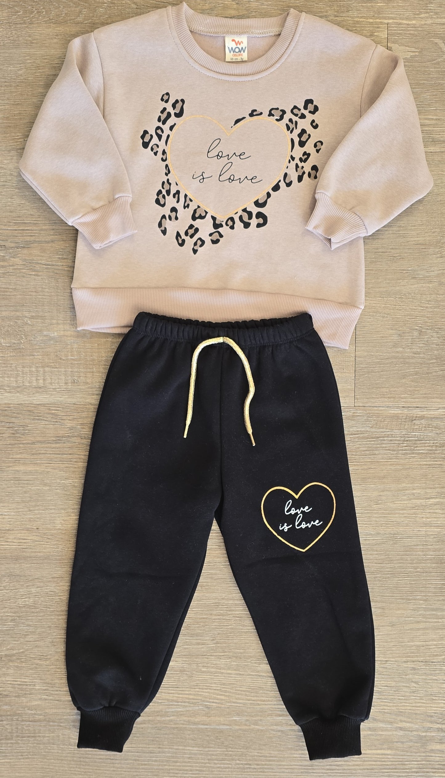 Ensemble de jogging rembourré fille "Love is Love" léopard taille de 1 à 4 ans ref 0748 ALL FOR KIDS