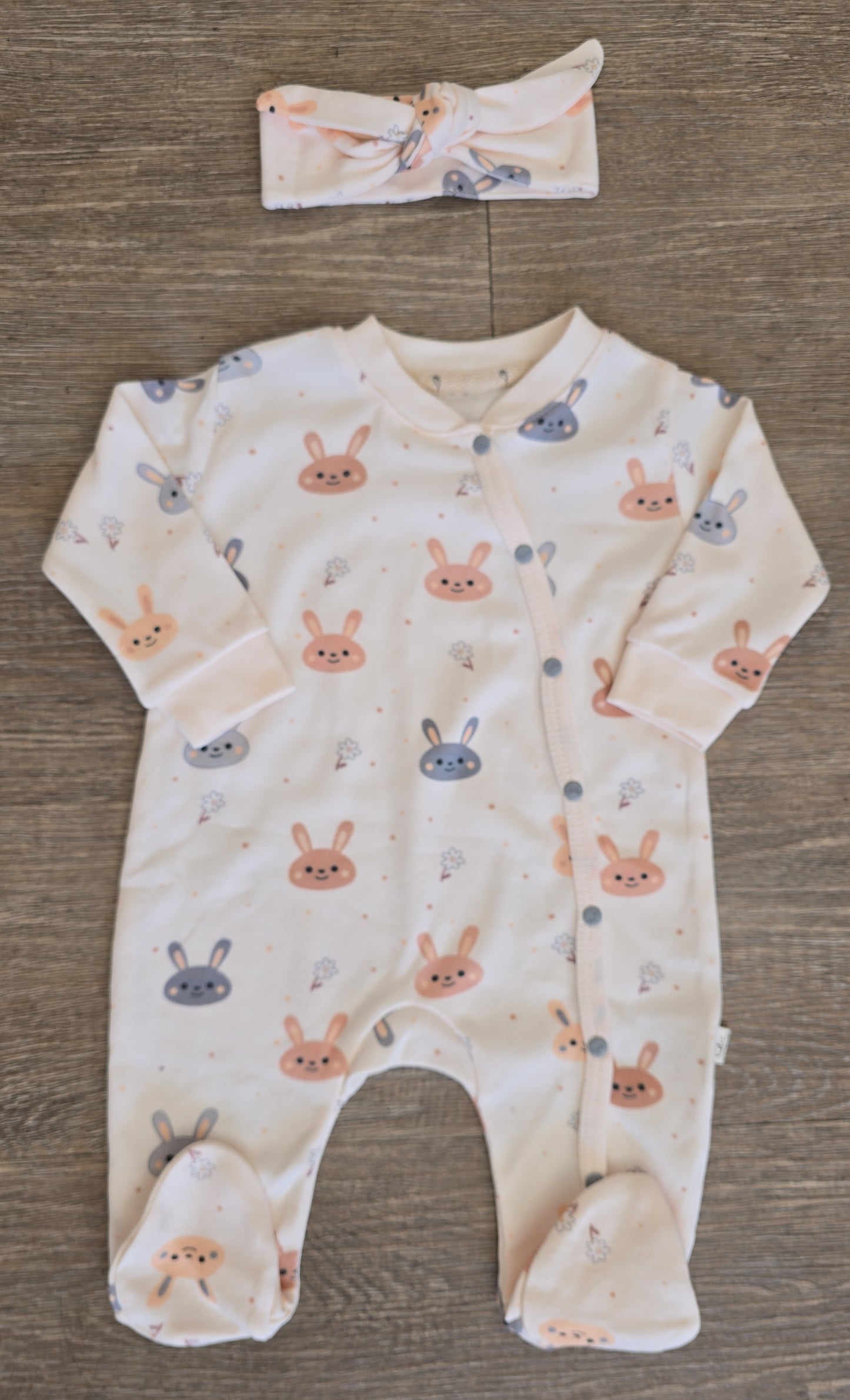 Pyjama bébé fille lapins avec bandeau taille de 0 à 6 mois 100% coton ref 4 ALL FOR KIDS