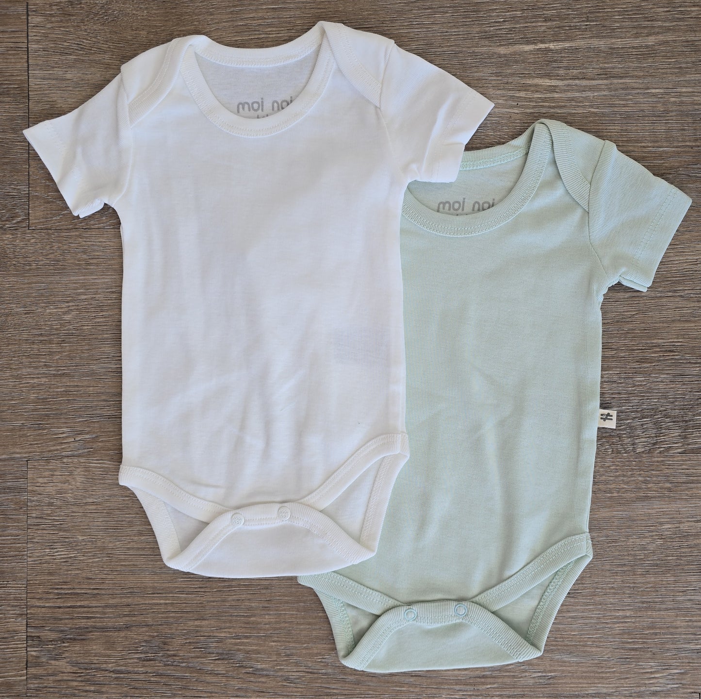 Lot de 2 bodys bébé manches courtes taille de 3 à 18 mois 100% coton ref 0830 ALL FOR KIDS