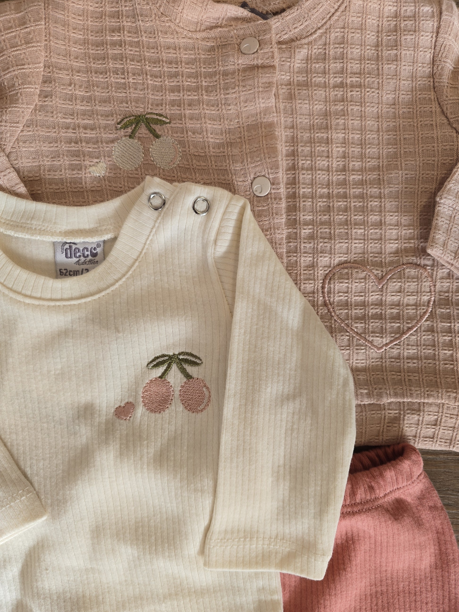 Ensemble bébé fille 3 pièces taille de 3 à 19 mois ref 6865 ALL FOR KIDS