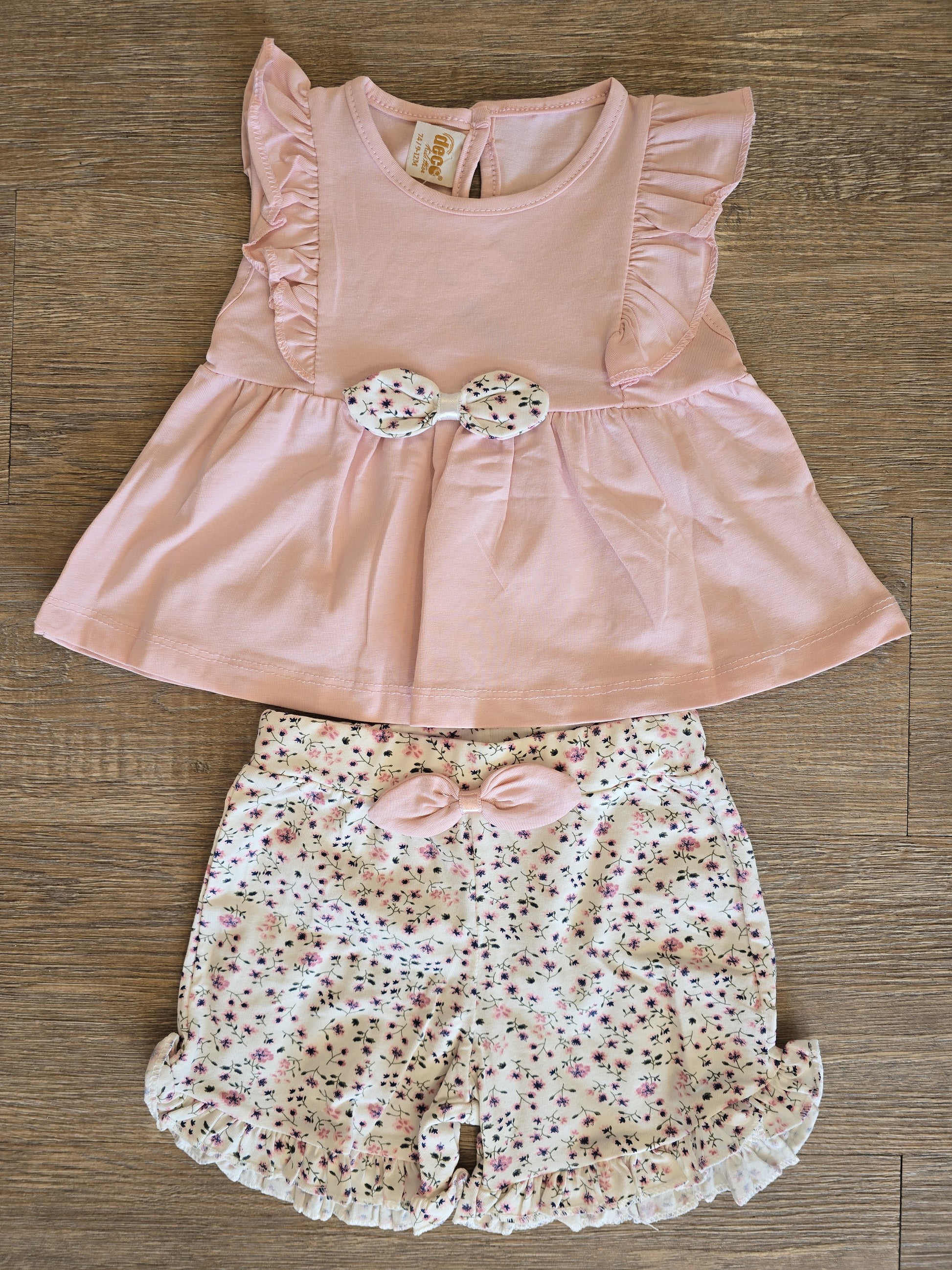 Ensemble bébé fille tee-shirt volants et short fleuri taille de 6 à 18 mois ref 7394 ALL FOR KIDS