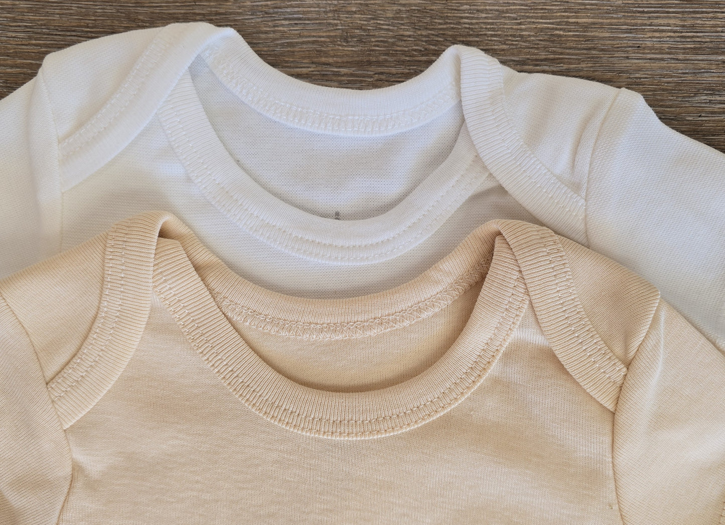 Lot de 2 bodys bébé manches courtes taille de 3 à 18 mois 100% coton ref 0831 ALL FOR KIDS