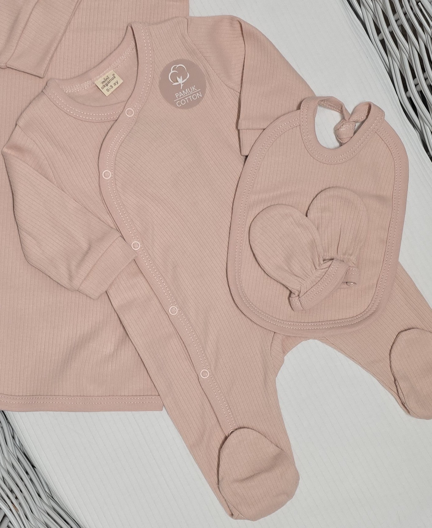 Kit naissance 5 pièces taille 0 mois 100% coton rose ref 4204 ALL FOR KIDS