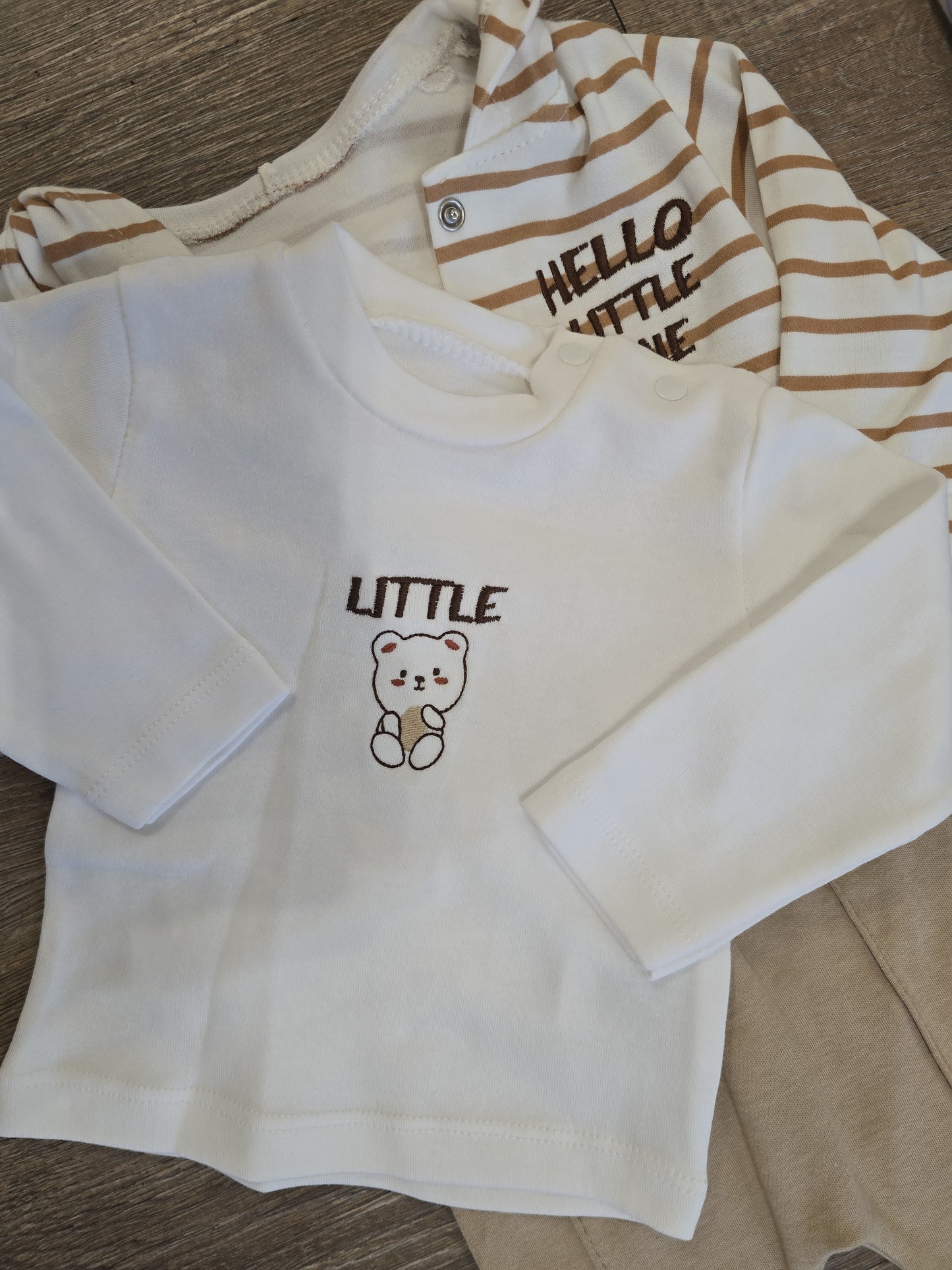 Ensemble bébé garçon "Hello Little One" taille de 3 à 9 mois 100% coton ref 112