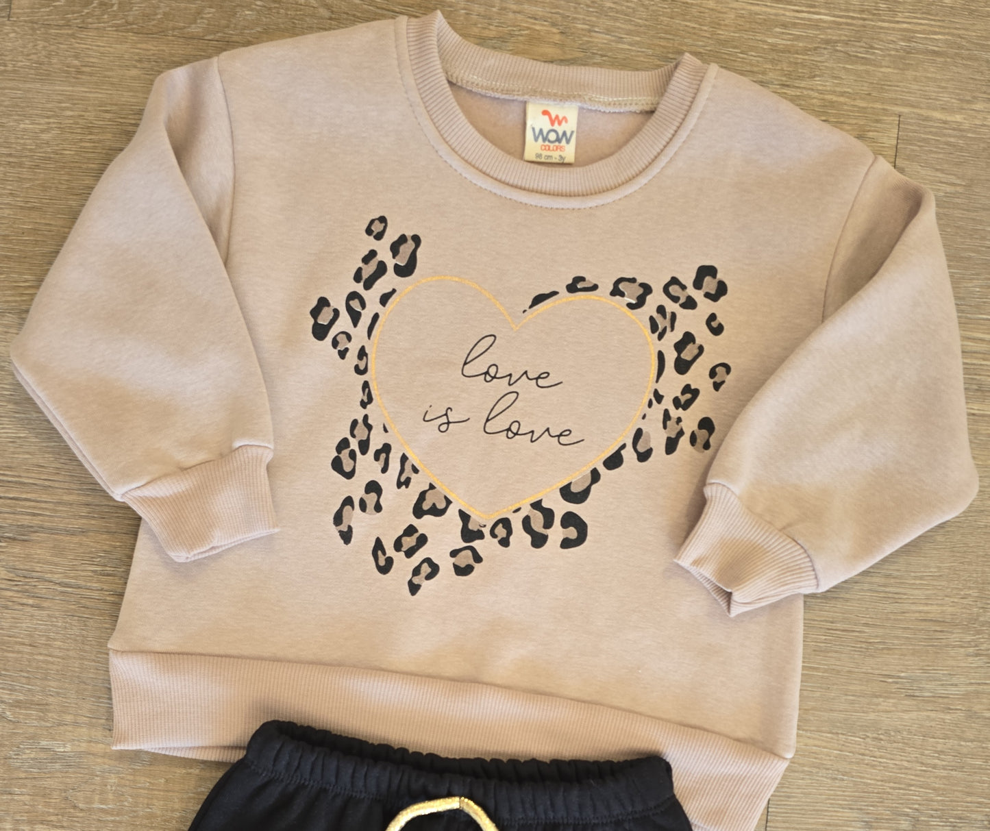 Ensemble de jogging rembourré fille "Love is Love" léopard taille de 1 à 4 ans ref 0748 ALL FOR KIDS
