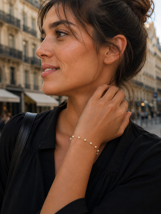 Bracelet femme perles blanches et perles dorées ALL FOR KIDS