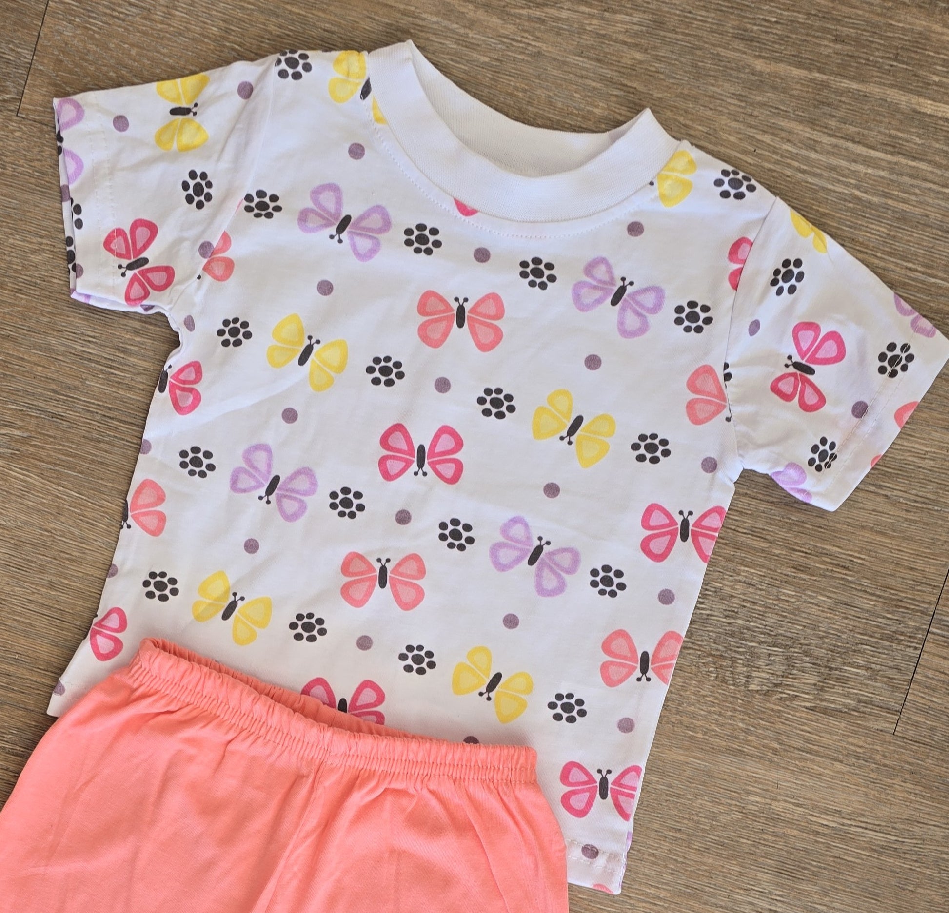 Ensemble bébé fille papillons tee-shirt et short taille de 6 à 24 mois coton ref 0004 ALL FOR KIDS