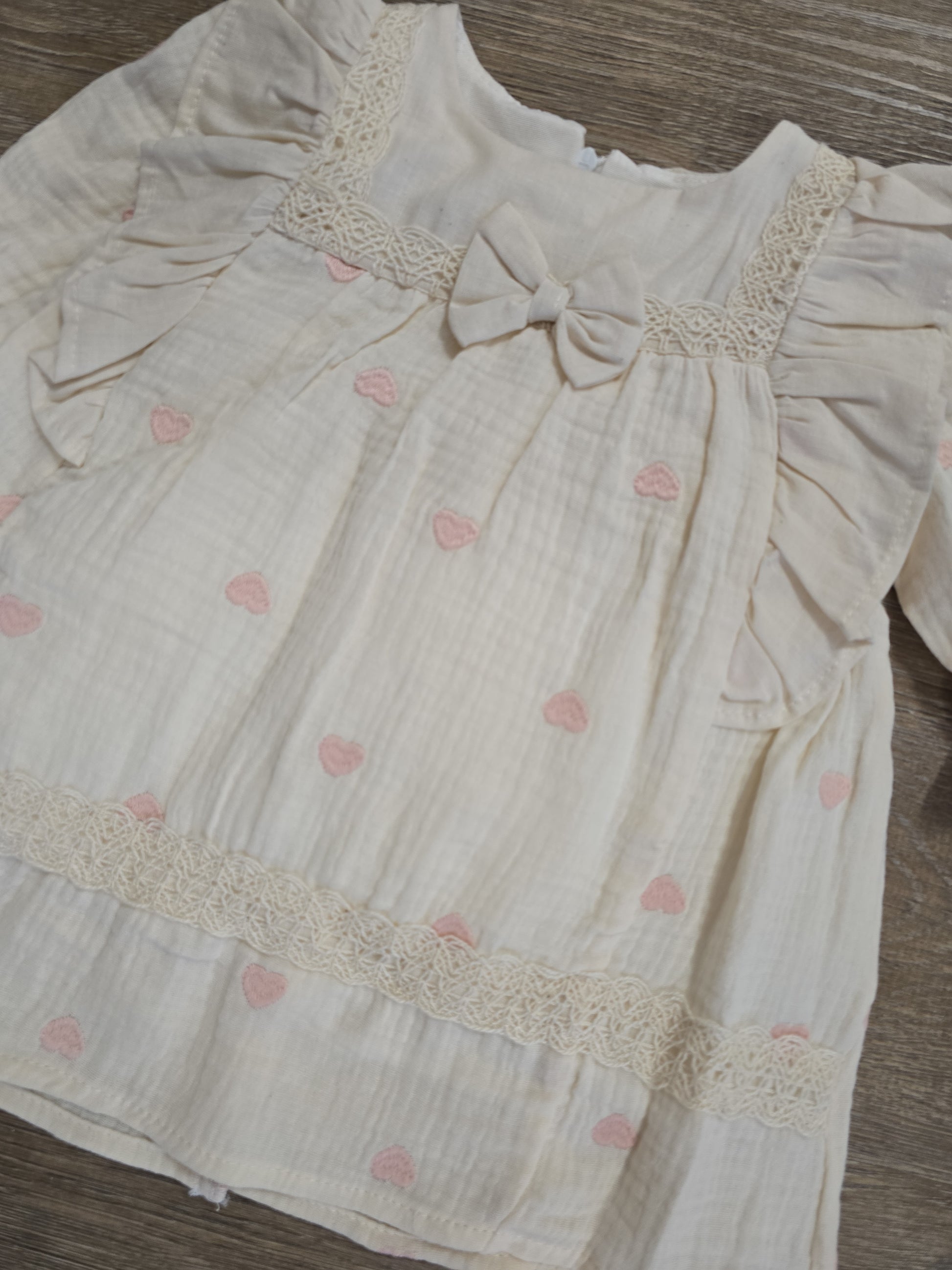 Robe bébé fille gaze de coton cœurs brodés taille de 9 mois 2 ans ref 4148 ALL FOR KIDS