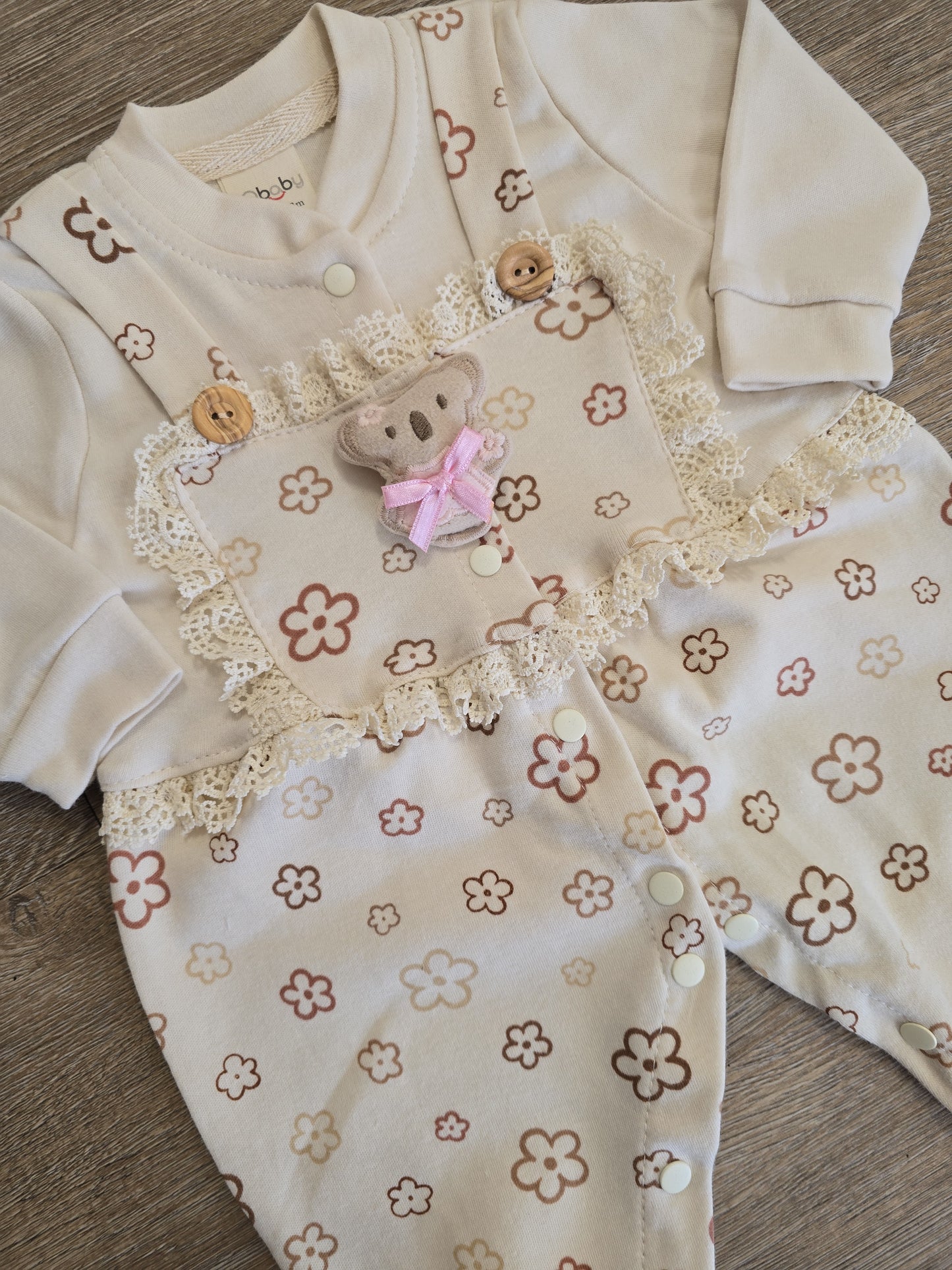 Pyjama bébé fille fleurie taille de 0 à 6 mois 100% coton ref 1158 ALL FOR KIDS