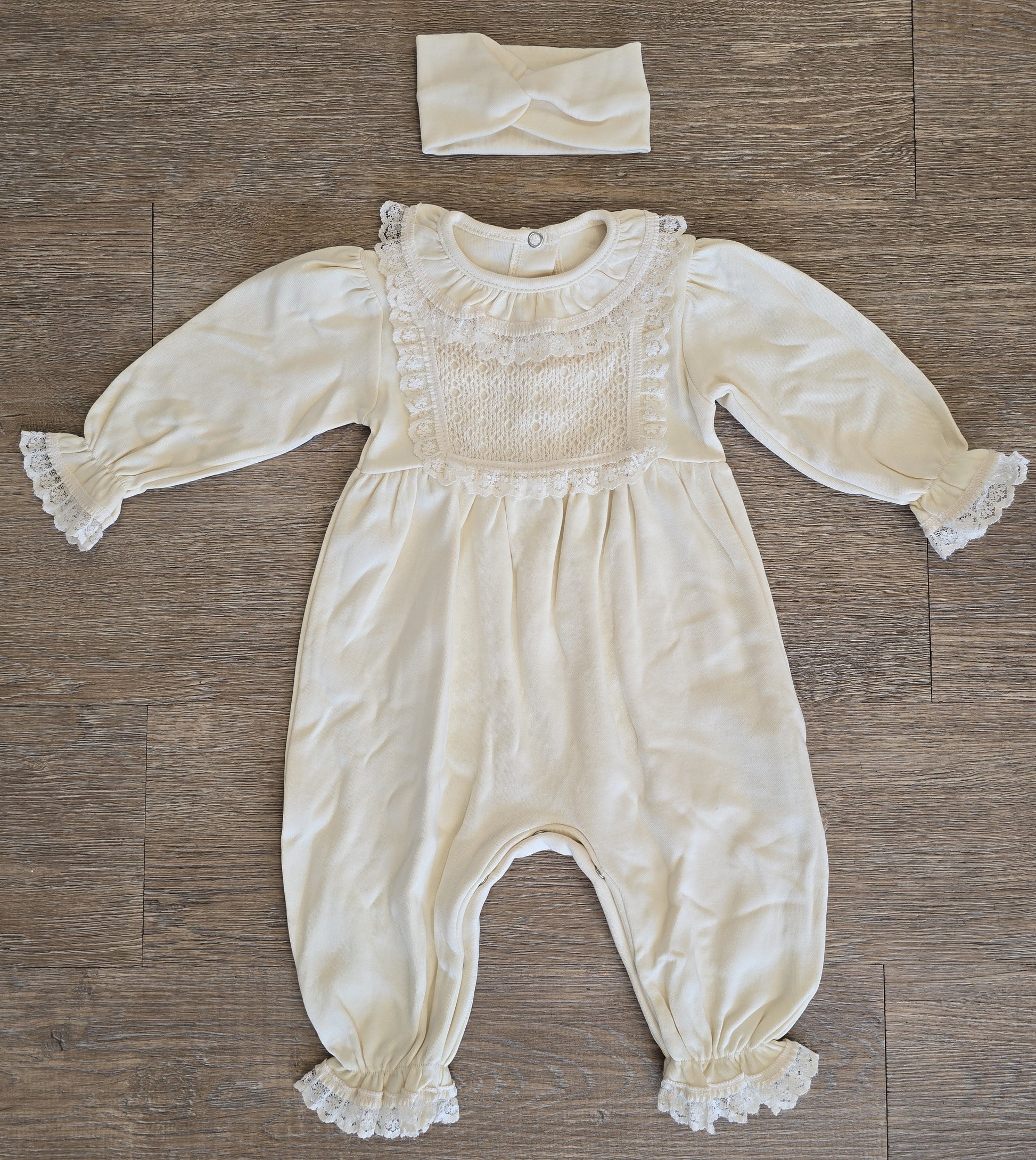 Combinaison bébé fille à dentelle avec bandeau assorti taille de 0 à 6 mois ref 41 ALL FOR KIDS