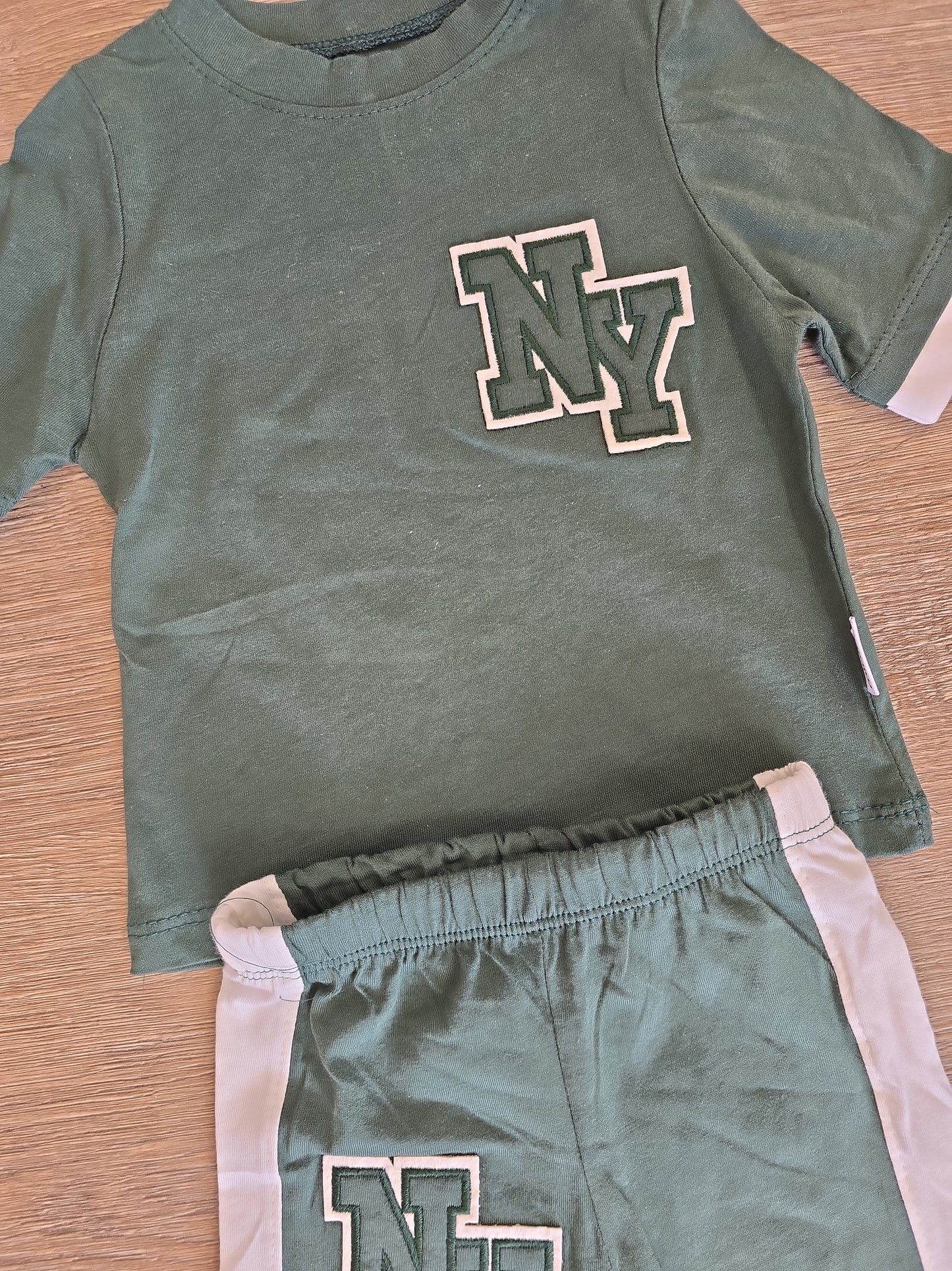 Ensemble bébé garçon NY 100% coton taille de 9 à 24 mois ref 36 ALL FOR KIDS