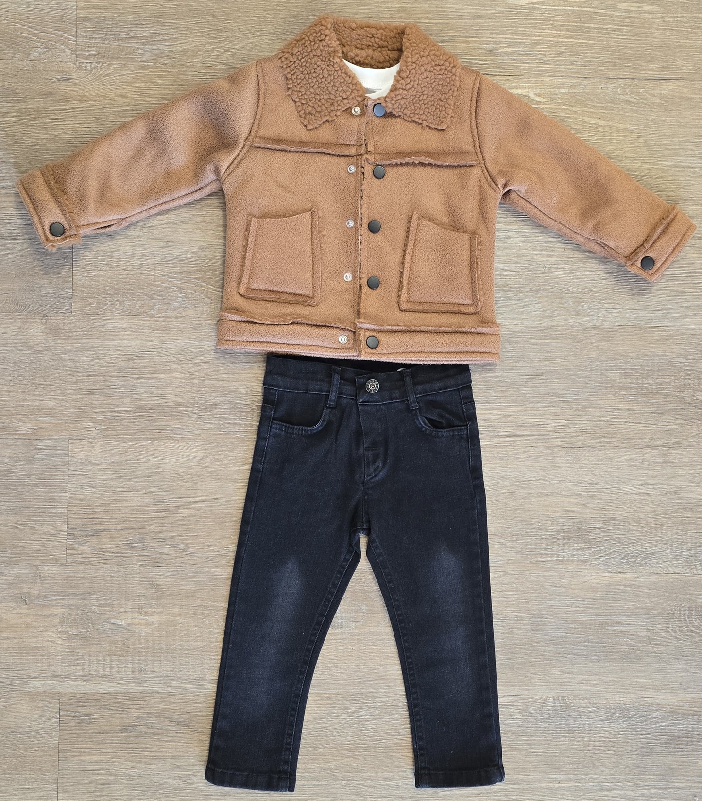 Ensemble garçon hiver 3 pièces veste sherpa, jeans et  tee-shirt taille de 2 à 5 ans ref 3708 ALL FOR KIDS