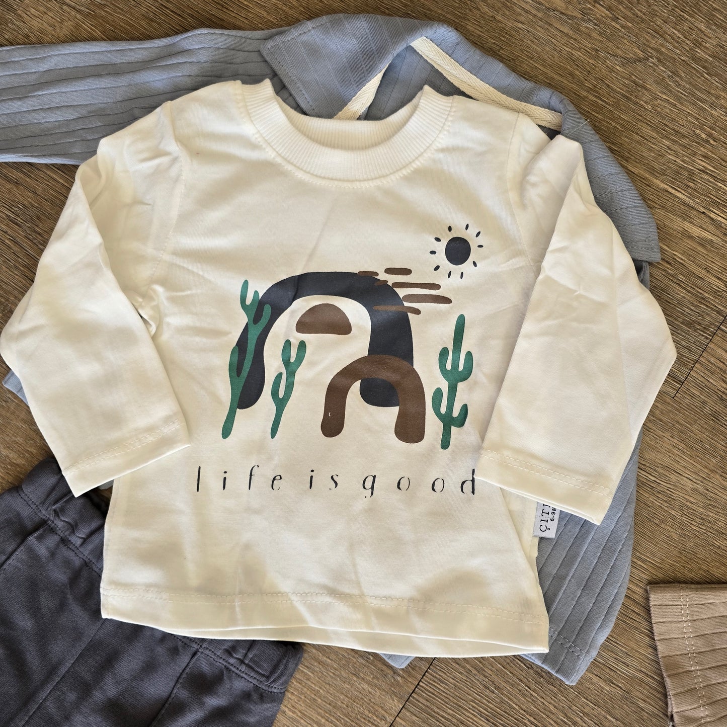 Tee-shirt manches longues Life is Good ensemble bébé garçon 9 mois